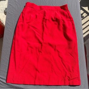 Vintage Petite Sophisticate skirt, dark red